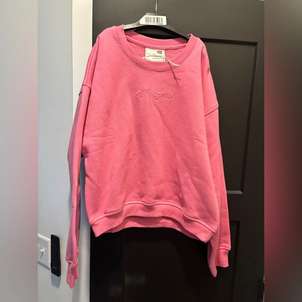 M. Fraise Bunny Hug Crew Neck Pullover Sweatshirt Fleece Long Sleeve Pink Medium - Picture 5 of 10